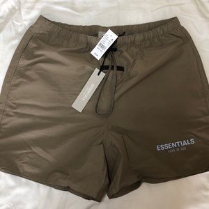 Fear of God Essentials Shorts Harvest